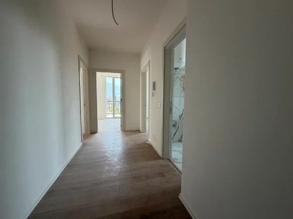 Shqiperi, shitet apartament+verande | Penthouse 2+1 , 87 m² 126.000 € (Albulena Residence, Paskuqan)