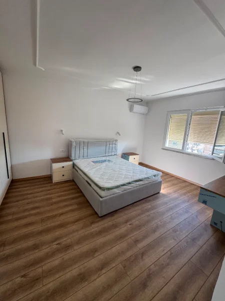 Tirane, jepet me qera apartament 1+1 Kati 6, 60 m² 550 € (Vasil Shanto)