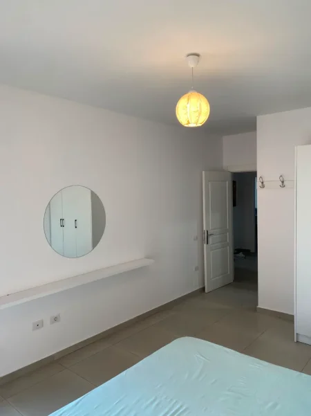 Tirane, jepet me qera apartament 2+1 Kati 5, 114 m² 800 € (Kompleksi ASL, Rruga Kongresi i Manastirit)