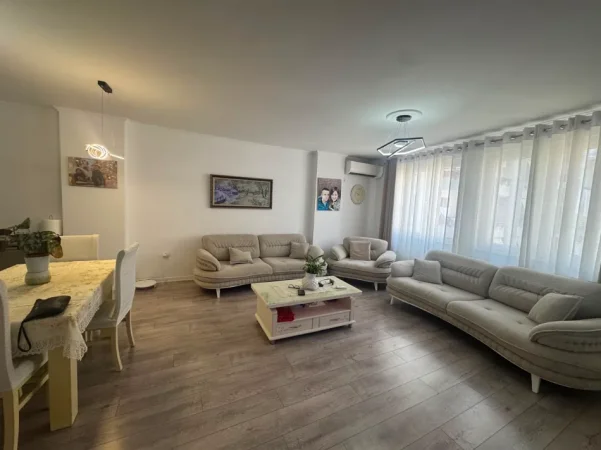 Tirane, shitet apartament 2+1 Kati 3, 97 m² 152.000 € (Misto Mame)