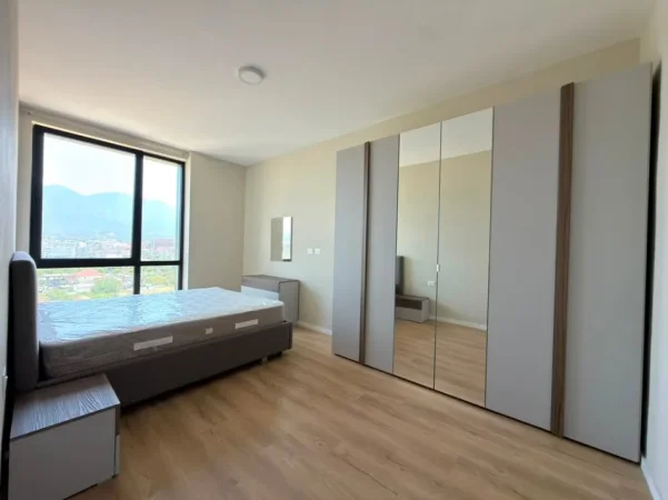 Tirane, jepet me qera apartament 2+1 Kati 8, 80 m² 700 € (Bulevardi i Ri)