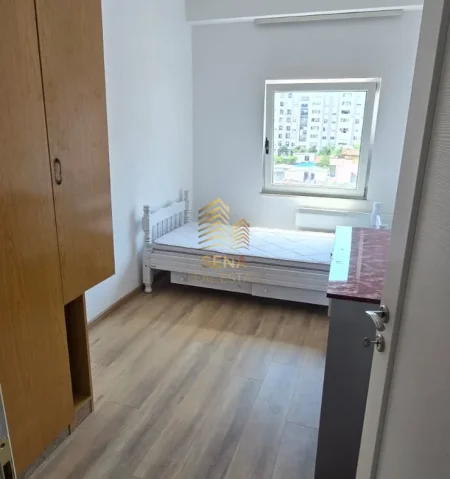 Tirane, jepet me qera apartament 2+1 Kati 5, 92 m² 700 € (Vasil Shanto)