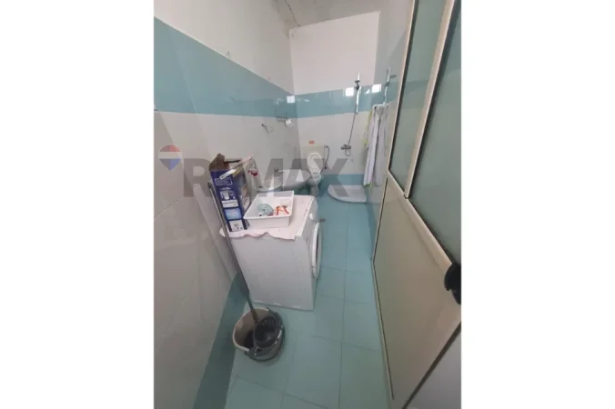 Radhime - Orikum, shitet Vile 3+1+Ballkon , 223 m² 150.000 € (Orikum, Vlore)