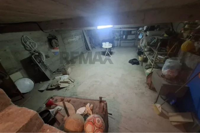 Radhime - Orikum, shitet Vile 3+1+Ballkon , 223 m² 150.000 € (Orikum, Vlore)