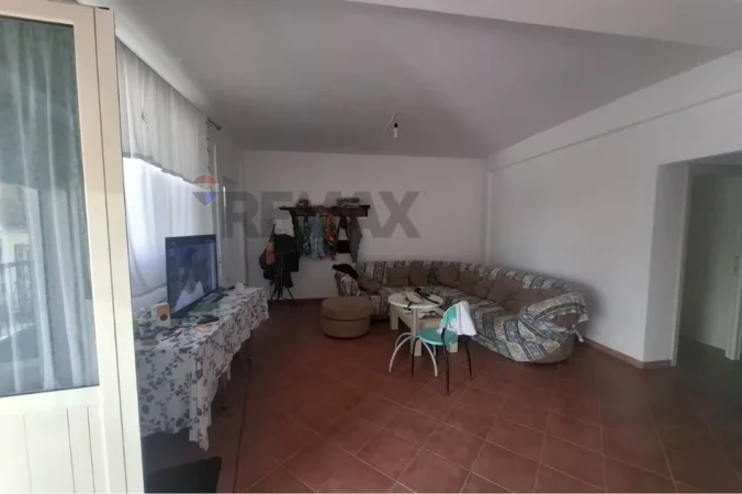 Radhime - Orikum, shitet Vile 3+1+Ballkon , 223 m² 150.000 € (Orikum, Vlore)
