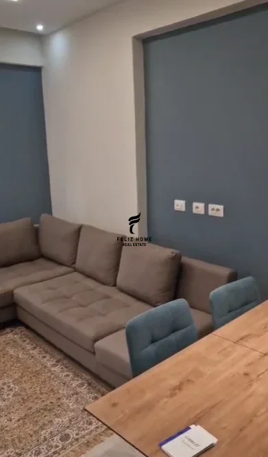 Tirane, jepet me qera apartament 1+1 Kati 1, 65 m² 650 € (STACIONI TRENIT)