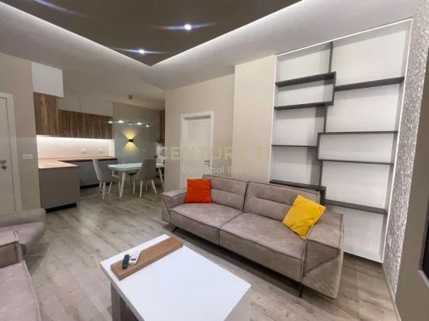 Tirane, jepet me qera apartament 2+1 Kati 9, 112 m² 750 € (Vasil Shanto)
