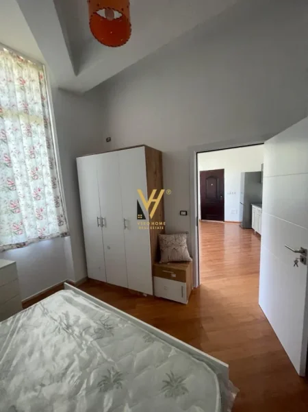 Tirane, jepet me qera apartament 1+1 Kati 3, 58 m² 470 € (RRUGA EDUARD MANO)