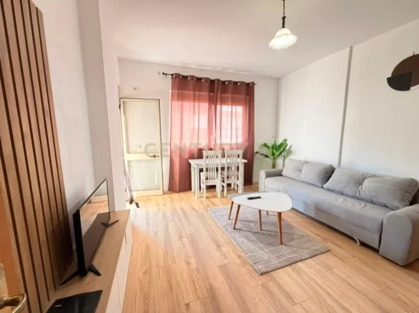 Tirane, shes apartament 1+1 Kati 4, 47 m² 68.000 € (Shkembi i Kavajes)