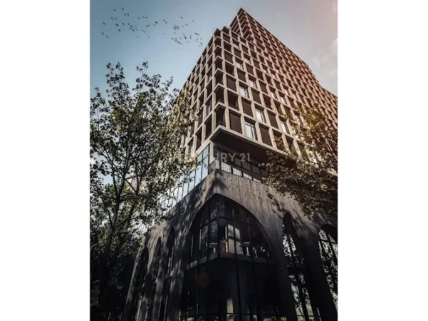 Tirane, shes apartament 2+1 Kati 3, 100 m² 250.000 € (Bulevardi i Ri)