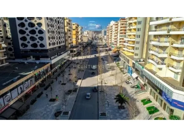 Vlore, shes ambjent biznesi Kati 0, 101 m² 170.000 € (Bulevardi Kryesor)