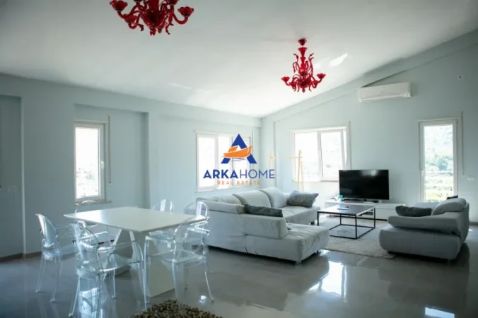 Tirane, shitet apartament 3+1+Ballkon Kati 6, 559 m² 866.000 € 