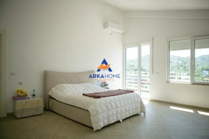 Tirane, shitet apartament 3+1+Ballkon Kati 6, 559 m² 866.000 € 