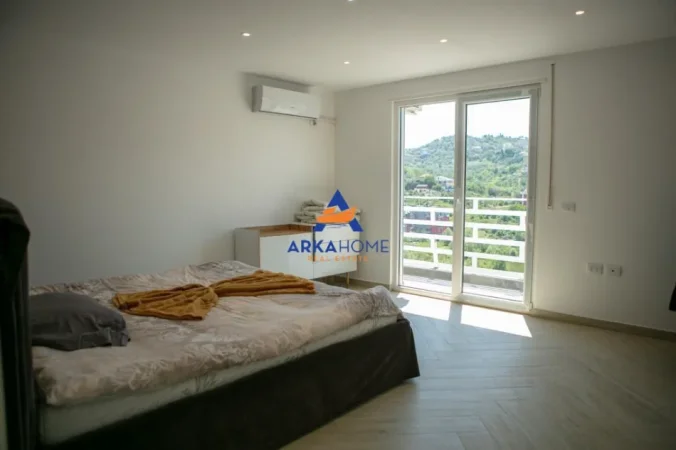 Tirane, shitet apartament 3+1+Ballkon Kati 6, 559 m² 866.000 € 