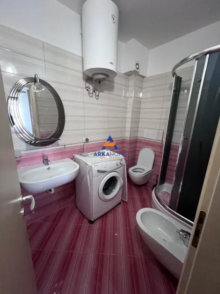 Durres, jepet me qera apartament 2+1+Ballkon Kati 5, 100 m² 500 € 