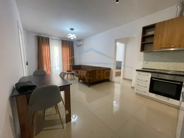 Tirane, shitet apartament 2+1 Kati 3, 84 m² 219.000 € (21 Dhjetori)