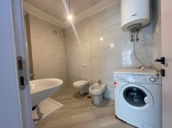 Tirane, shitet apartament 2+1 , 84 m² 20.400.000 € ("Residenca Alba", 21 Dhjetori)