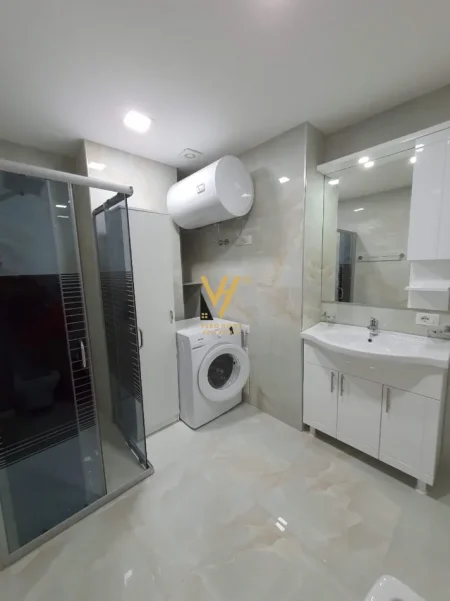 Tirane, jepet me qera apartament 1+1 Kati 5, 60 m² 370 € (RR.KONGRESI MANASTIRIT)