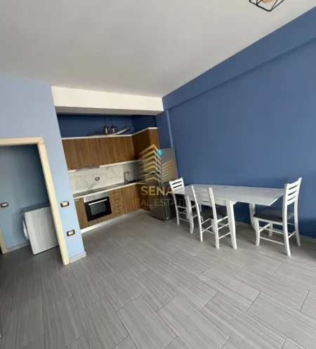 Tirane, jepet me qera apartament 1+1+Ballkon Kati 4, 60 m² 500 € (Astir)