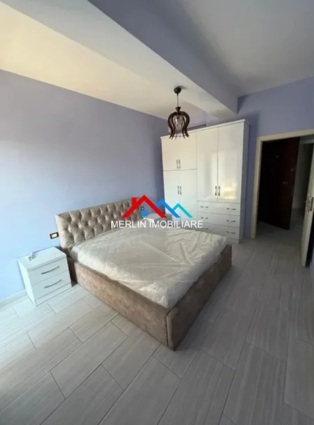 Tirane, jepet me qera apartament 1+1+Ballkon Kati 4, 60 m² 500 € (RRUGA TEODOR KEKO,ASTIR)