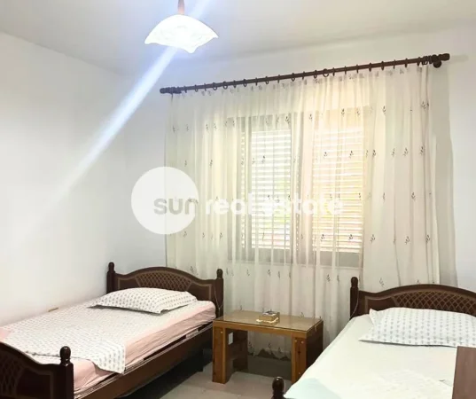 Shkoder, jepet me qera shtepi 2+1 Kati 0, 96 m² (TEK ARRA E MADHE)