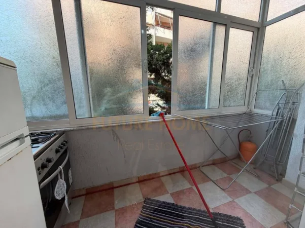 Tirane, shitet apartament 2+1 Kati 1, 76 m² 135.000 € (Unaza e Re)