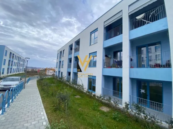 Tirane, jepet me qera apartament 1+1 Kati 1, 650 m² 420 € (REZIDENCA OXA)