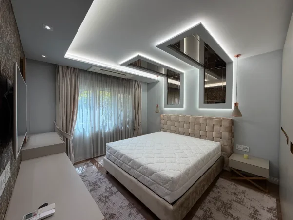 Tirane, shitet apartament 2+1 Kati 2, 106 m² 255.000 € (Laprake)