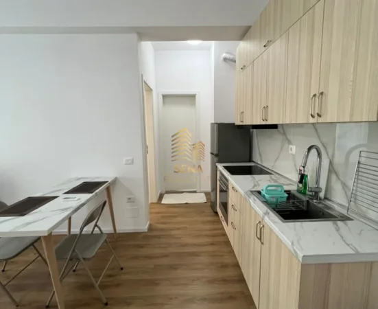 Tirane, jepet me qera apartament 1+1+Ballkon Kati 4, 60 m² 450 € (Ali Demi)