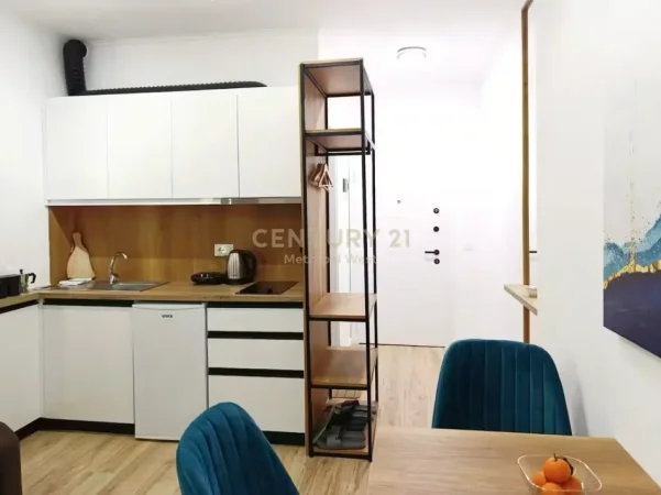 Tirane, jepet me qera garsonier 1+1 Kati 5, 40 m² 500 € 