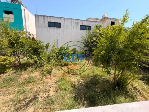 Durres, jepet me qera shtepi 1+1+Aneks+Ballkon Kati 1, 60 m² 260 € (kenet)
