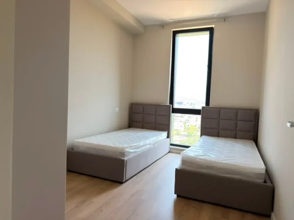 Tirane, jepet me qera apartament 2+1 , 80 m² 700 € (Bulevardi i Ri)