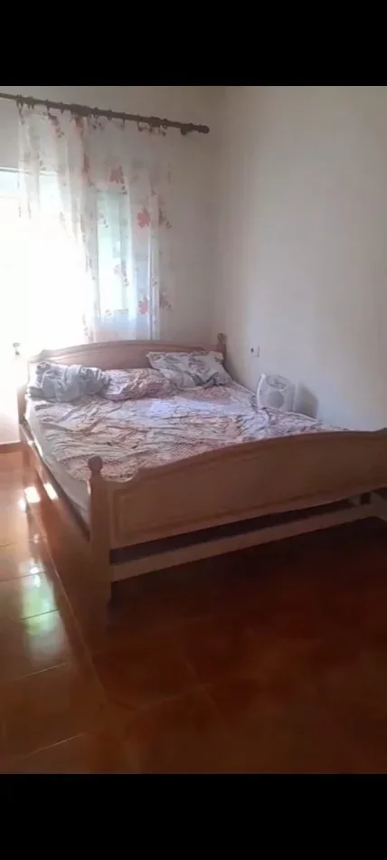 Tirane, jepet me qera apartament 1+1 Kati 2, 60 m² 250 € (Instituti Bujqesor)
