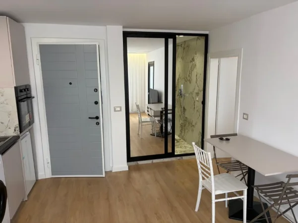 Tirane, shitet apartament 1+1+Ballkon Kati 5, 40 m² 110.000 € 