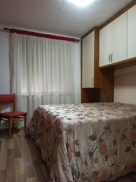 Tirane, jepet me qera apartament 1+1 Kati 2, 60 m² 500 € (21 Dhjetori)