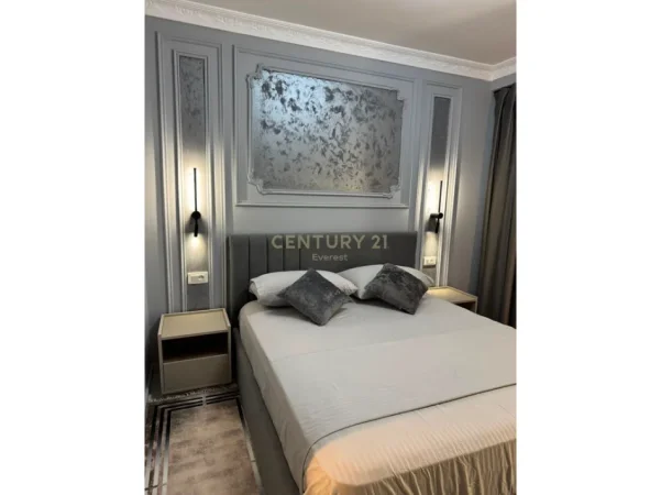 Tirane, jepet me qera apartament 1+1 Kati 4, 60 m² 400 € 