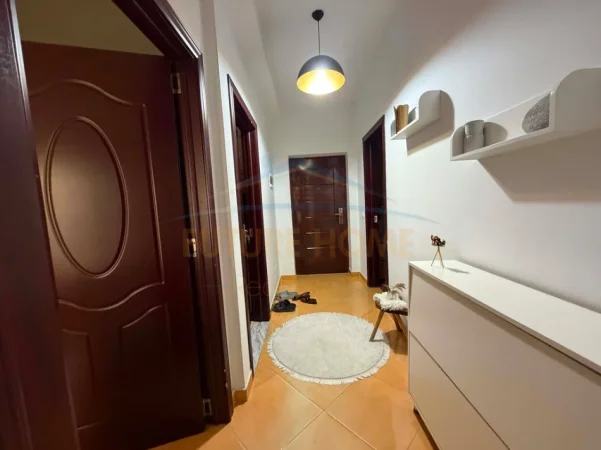 Tirane, shitet apartament 2+1 Kati 1, 76 m² 13.500.000 leke (Unaza e Re)