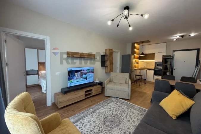 Tirane, jepet me qera apartament 1+1+Ballkon Kati 5, 65 m² 600 € (Dritan Hoxha)