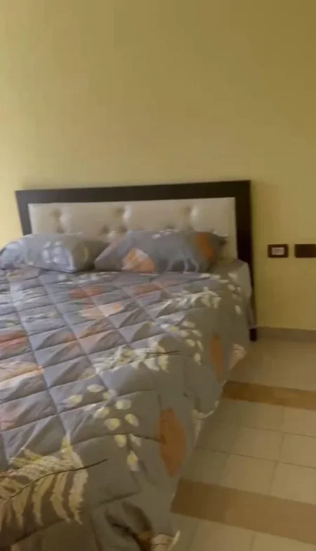 Tirane, jepet me qera apartament 2+1 Kati 3, 160 m² 450 € (Kodra e Priftit)