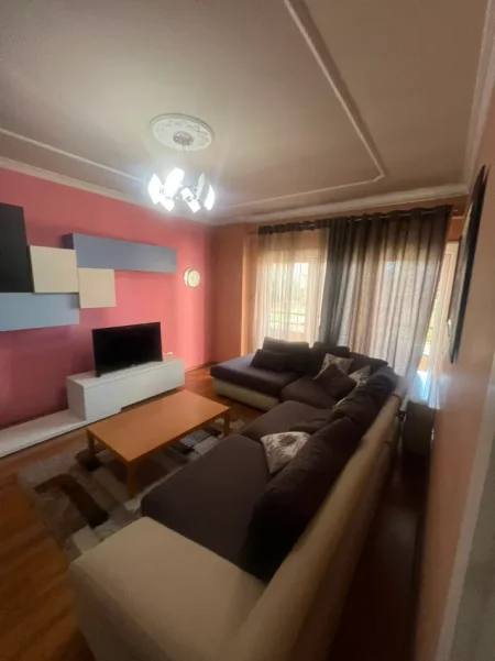 Tirane, shitet apartament 2+1 Kati 2, 114 m², 25,800,000 Lek (Don Bosko)