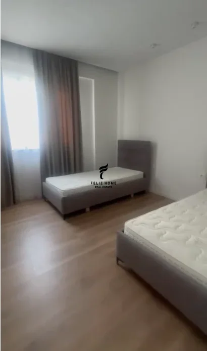 Tirane, jepet me qera apartament 2+1 Kati 3, 125 m² 1.200 € (FUSHA E AVIACIONIT)