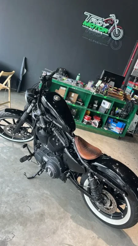 Tirane, shes Harley-Davidson Sporster Iron 883 '2016 Full Exta Super okazion 9.400 €