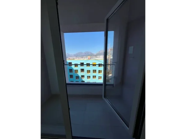 Tirane, shitet apartament 1+1 Kati 7, 49 m² 88.380 € (Kompleksi Kadiu)