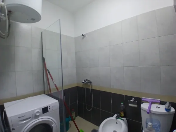 Tirane, shitet apartament 1+1+Ballkon Kati 6, 63 m² 93.000 € (Astir)