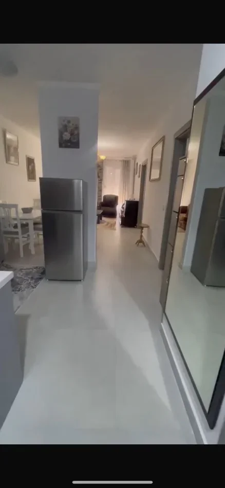 Tirane, jepet me qera apartament 2+1 Kati 5, 100 m² 600 € (5 MAJ)