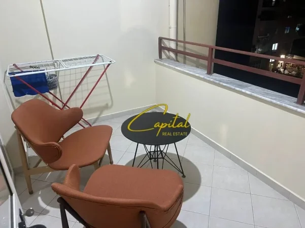 Tirane, jepet me qera apartament 1+1 Kati 4, 65 m² 520 € (ASTIR)