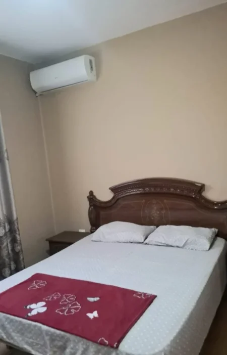 Tirane, jepet me qera apartament 1+1 Kati 2, 65 m² 430 € (Don Bosko)