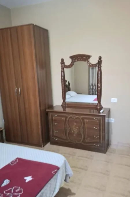 Tirane, jepet me qera apartament 1+1 Kati 2, 65 m² 430 € (Don Bosko)