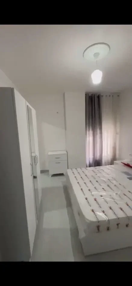Tirane, jepet me qera apartament 2+1 Kati 1, 100 m² 600 € (5 MAJ)