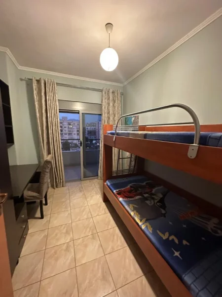 Tirane, shitet apartament 2+1 , 81 m² (Rruga Astrit Losha)